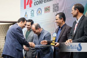 تجلیل از گروه صنعتی پارس ساختار در چهاردهمین کنفرانس مهندسی معدن ایران  در مراسم اختتامیه چهاردهمین کنفرانس مهندسی معدن ایران که در دانشگاه صنعتی تبریز(دانشگاه سهند) با حضور دکتر نواده اباذر مدیر ارشد اجرایی گروه صنعتی پارس ساختار و جمعی از مدیران و اساتید هیئت علمی رشته معدن برگزار شد، از فعالیت های گروه صنعتی پارس ساختار در حوزه معدن و فرآوری مواد معدنی تجلیل به عمل آمد.