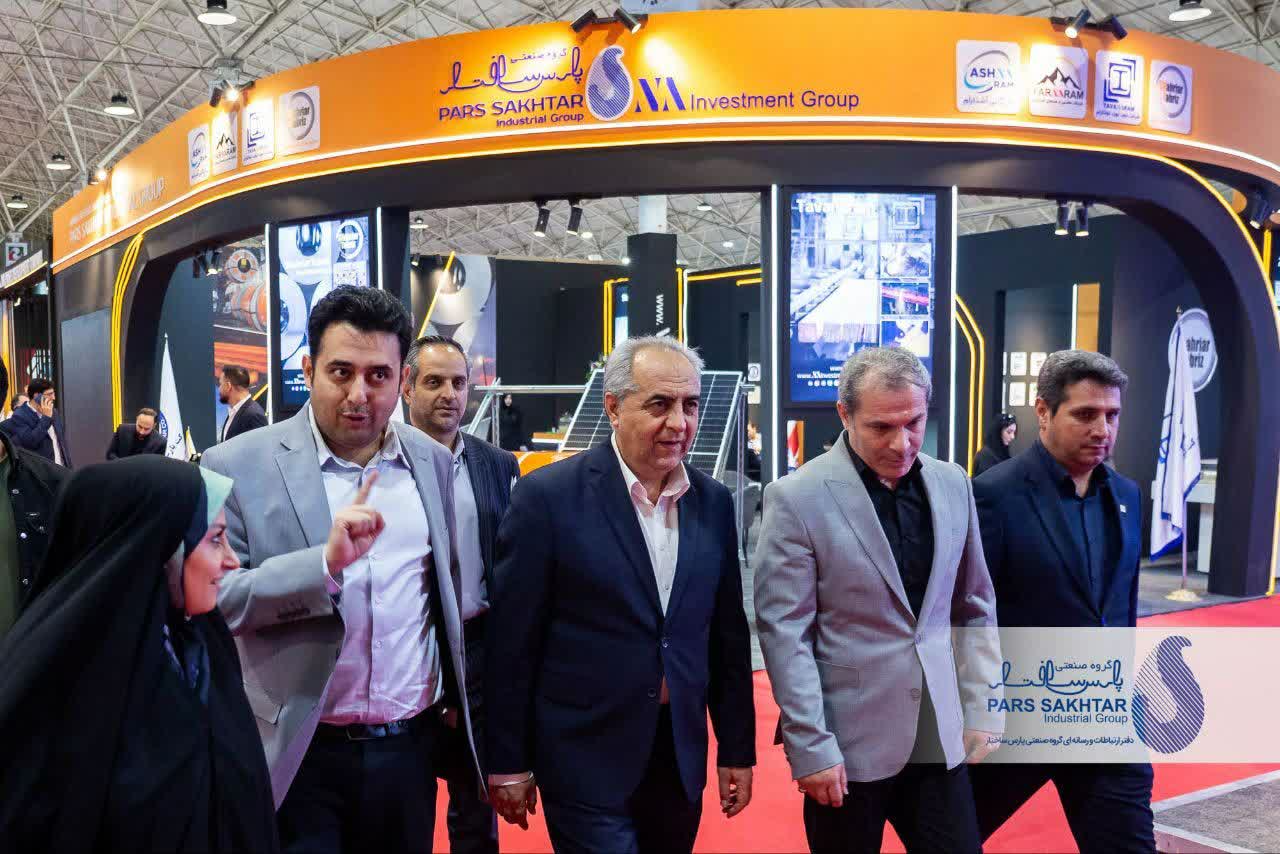 بیست و سومین نمایشگاه متالورژی تبریزمتافو به همت انجمن فولاد آذربایجان با حضور مشاور اقتصادی رئیس جمهور،استاندار آذربایجان شرقی،رئیس اتاق بازرگانی تبریز، معاون وزیر صنعت،معدن و تجارت در محل دائمی نمایشگاه های بین المللی تبریز آغاز به کار کرد.   @parssakhtar